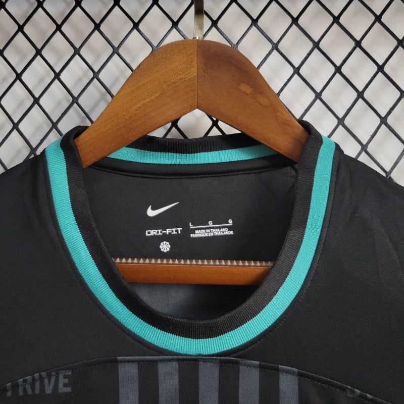 Camisa Liverpool Especial "LeBron James" 24/25 - Nike Torcedor Masculina - Lançamento
