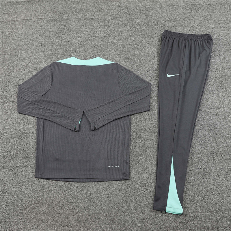 Conjunto de Treino PSG 24/25 - Lançamento