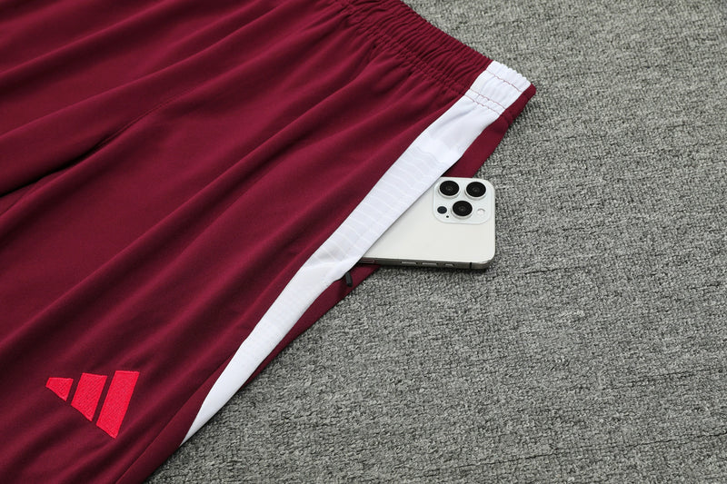 Conjunto de Treino Bayern de Munique 24/25 Adidas - Lançamento