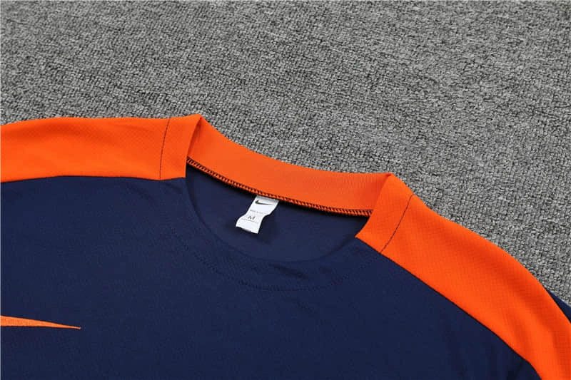 Conjunto de Treino Holanda 24/25 - Azul Marinho - Lançamento