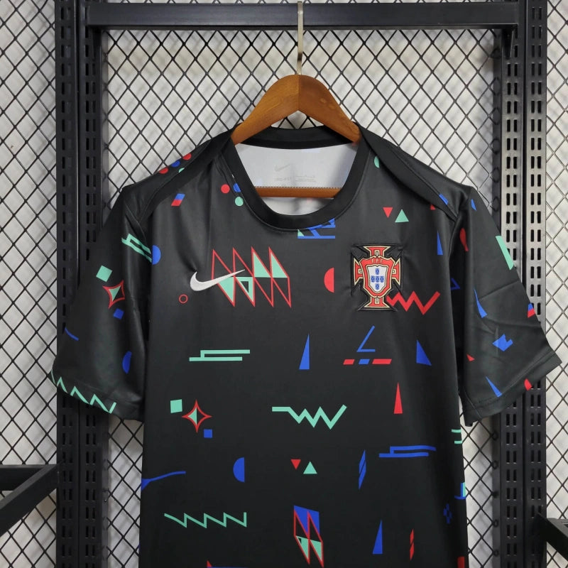 Camisa Portugal Pré-Jogo 24/25 Euro - Nike Torcedor Masculina - Lançamento