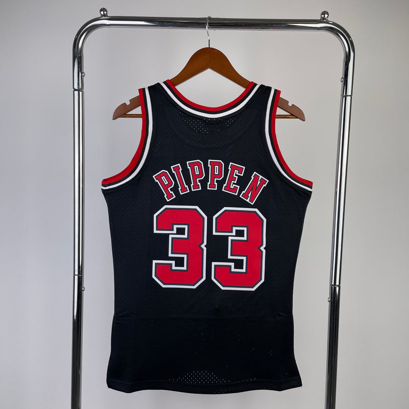 Regata NBA Chicago Bulls 97/98 - Black Hardwood - M&Ness